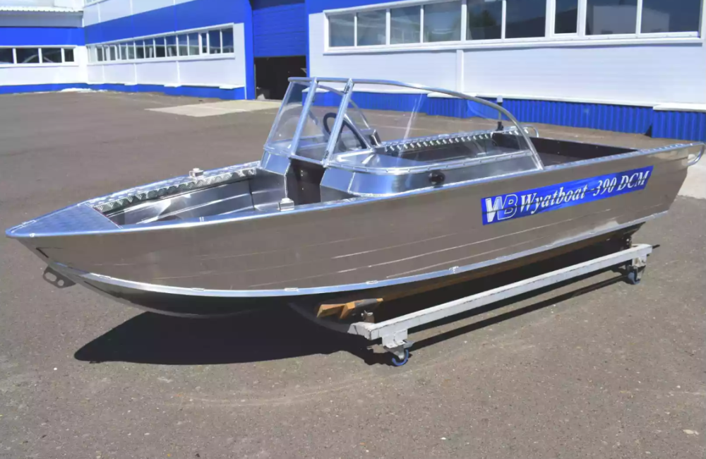 Алюминиевая лодка Wyatboat-390 DCM в Владикавказе