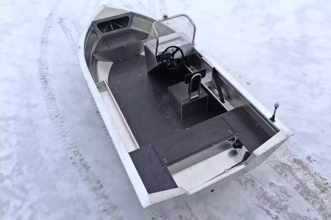 Алюминиевая лодка Неман-400 С в Владикавказе