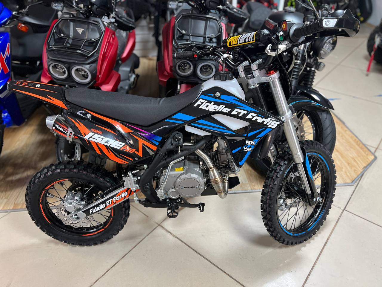 Мотоцикл (питбайк) PROMAX FIDET (ФАЙДЕТ) 190E PRO 17/14 в Владикавказе