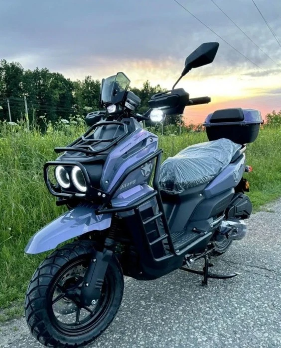 Скутер Скутер Jilang Танк 200 PRO в Владикавказе