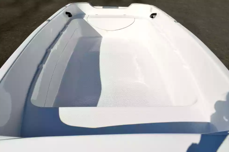 Стеклопластиковая лодка Пингвин (тримаран) в Владикавказе