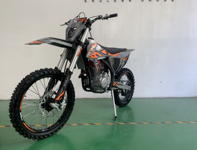 Мотоцикл JHLMOTO JHL LX4 CB300RL (175FMN) в Владикавказе
