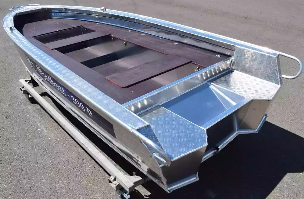 Алюминиевая лодка Wyatboat-390РМ в Владикавказе