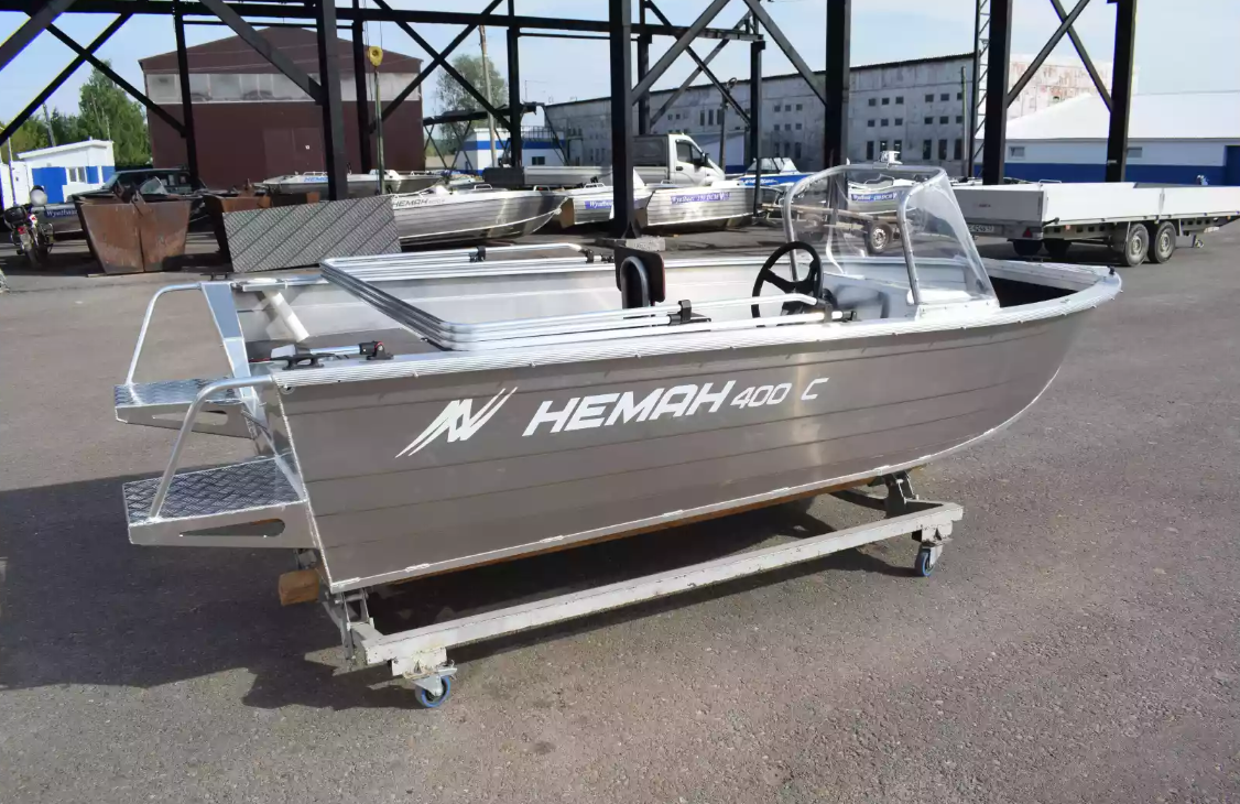 Алюминиевая лодка Неман-400 С в Владикавказе