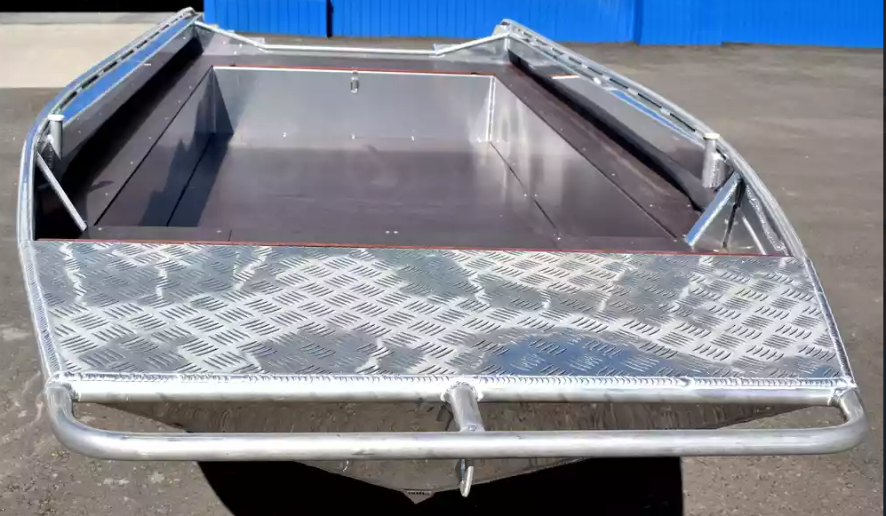 Алюминиевая лодка  Wyatboat-430 Master в Владикавказе