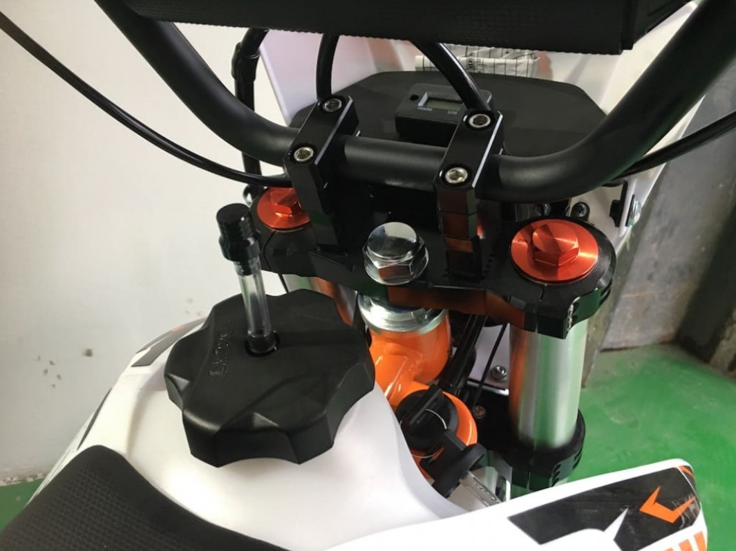 Питбайк JHLMOTO JHL Z125E Pro (ZS154FMI-3) в Владикавказе