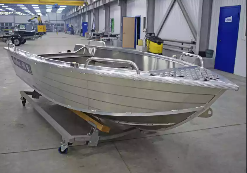Алюминиевая лодка  Wyatboat-430 Р в Владикавказе