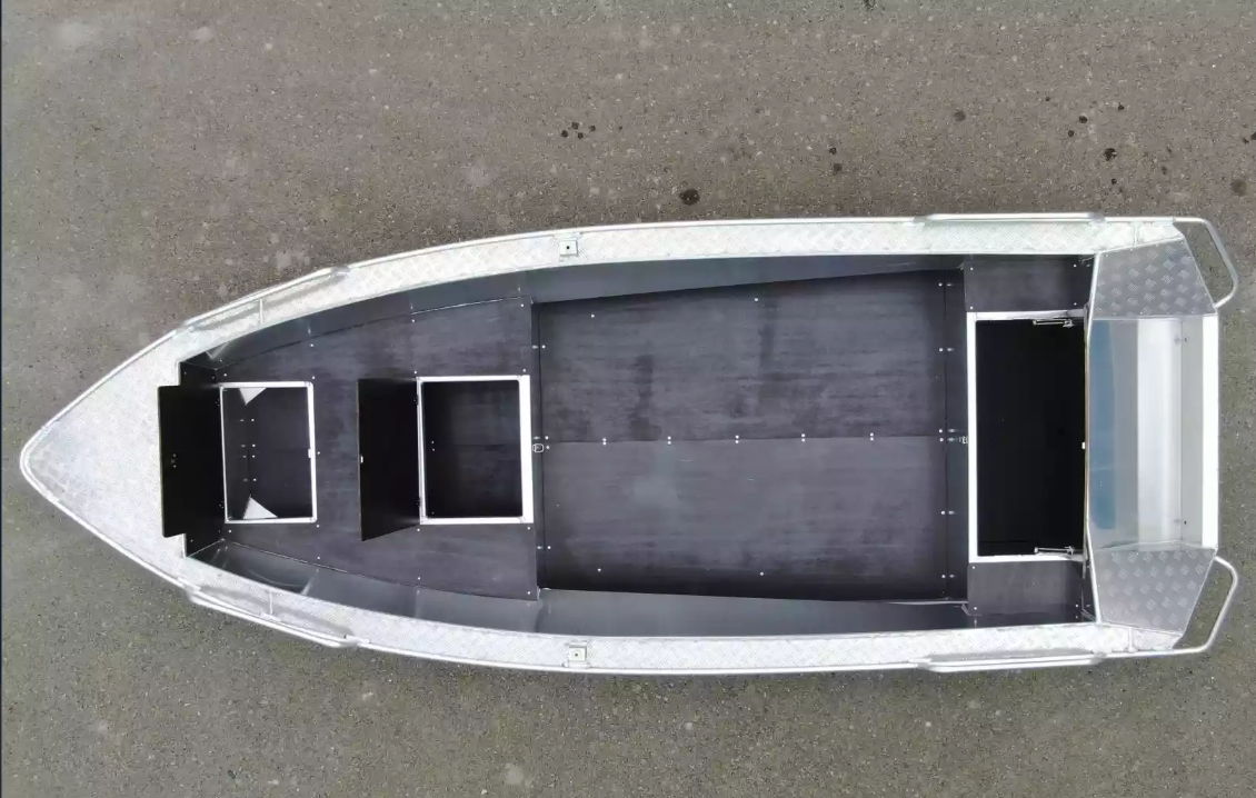 Алюминиевая лодка  Wyatboat-430М FISH в Владикавказе