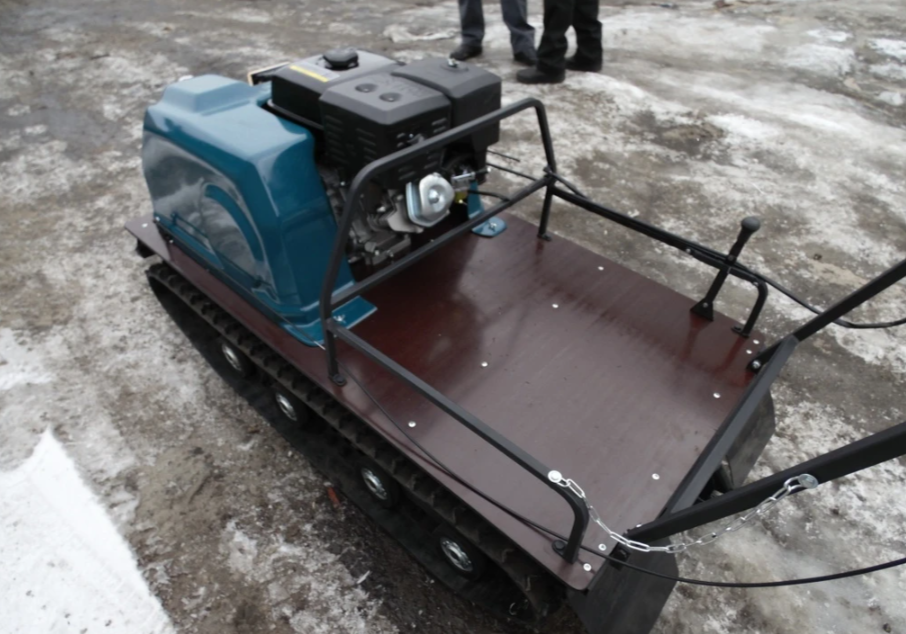 Мотобуксировщик AhtaR LR13 с реверс-вариатором Буран (задний ход) в Владикавказе