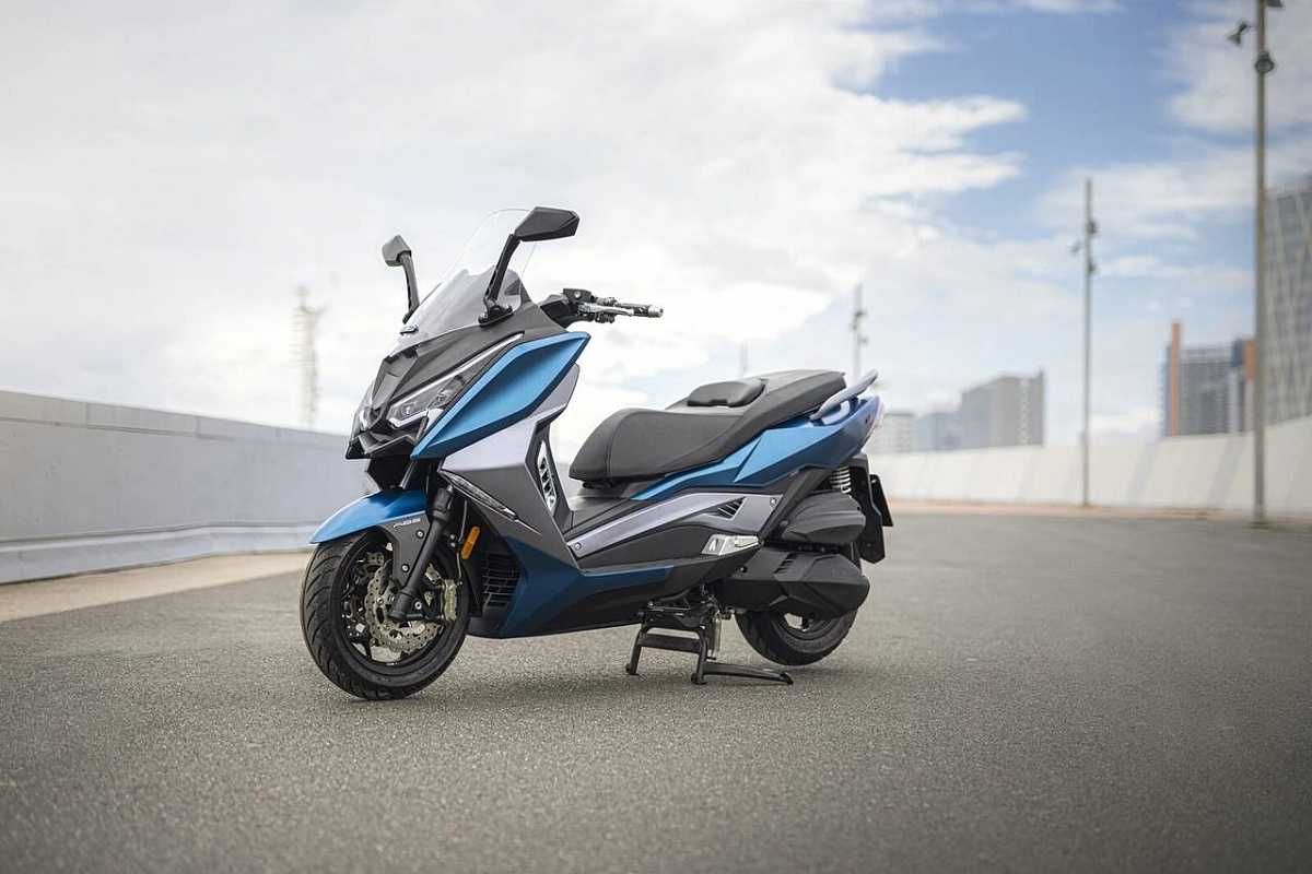 МАКСИСКУТЕР ARIIC 318 в Владикавказе