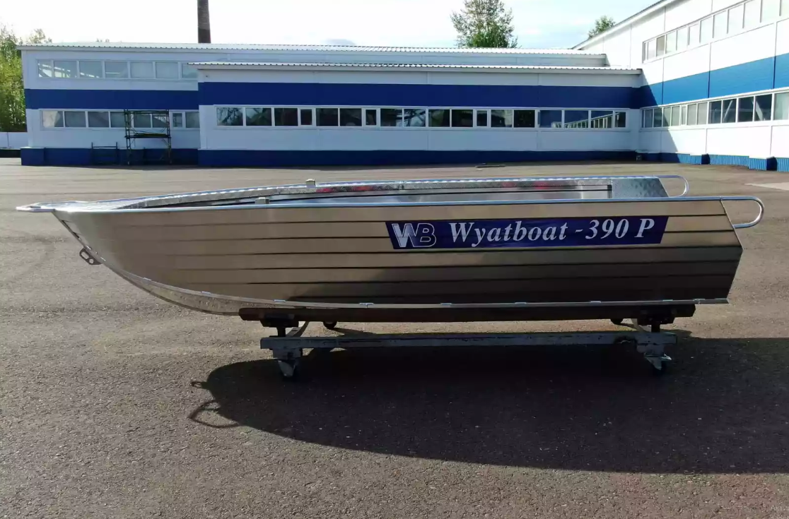 Алюминиевая лодка Wyatboat-390РМ увеличенный борт в Владикавказе