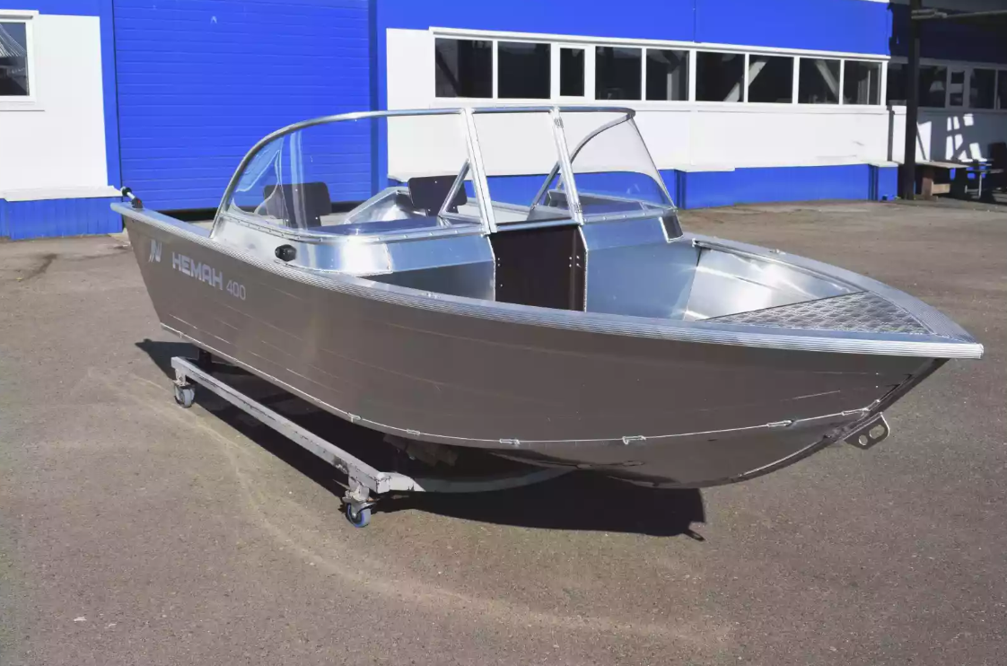 Алюминиевая лодка  Неман-400 DCM в Владикавказе