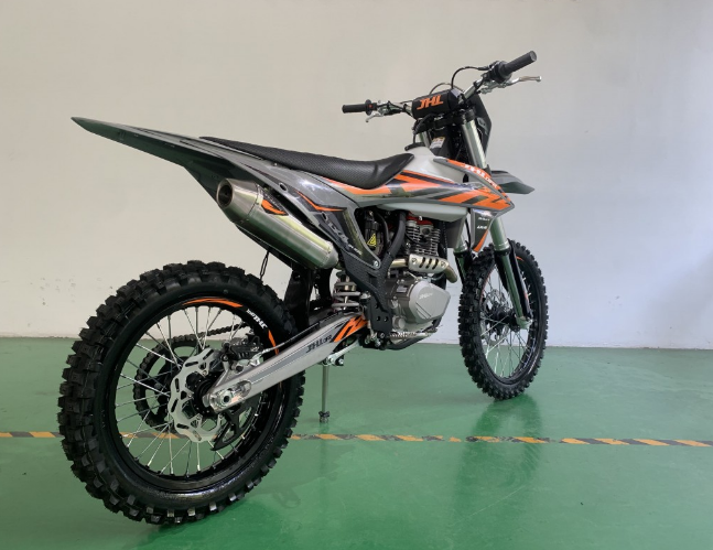 Мотоцикл JHLMOTO JHL LX4 CB300RL (175FMN) в Владикавказе