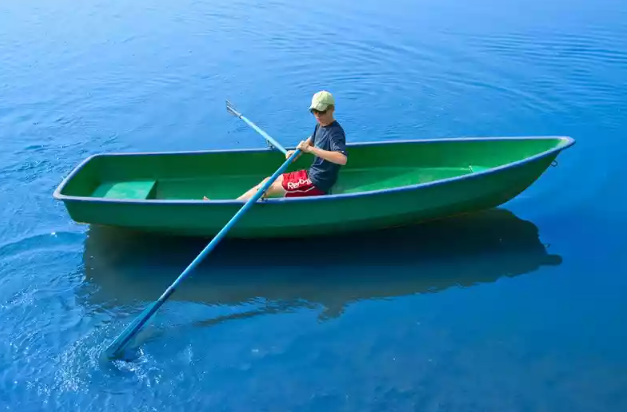 Стеклопластиковая Лодка Голавль в Владикавказе