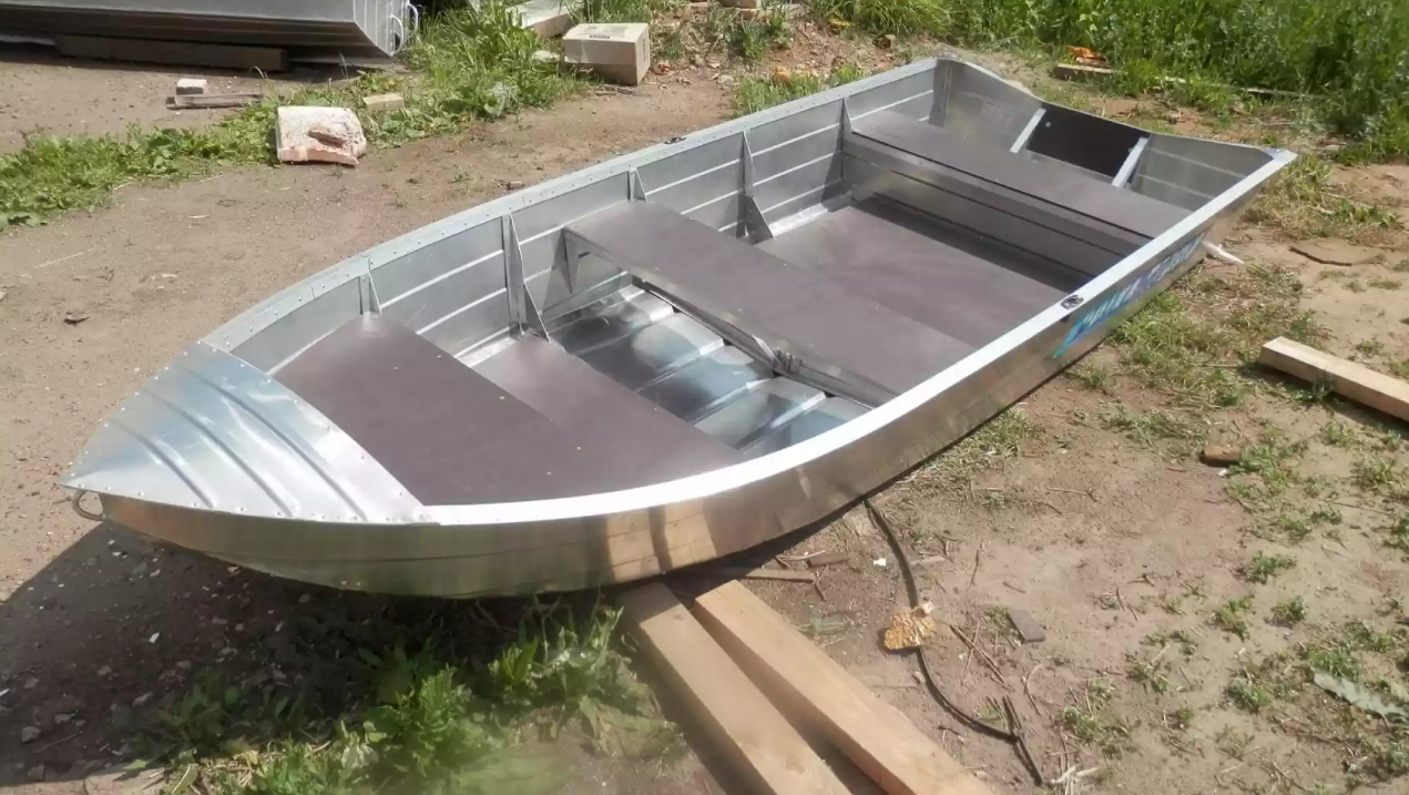 Алюминиевая лодка Вятка-Профи 32 в Владикавказе