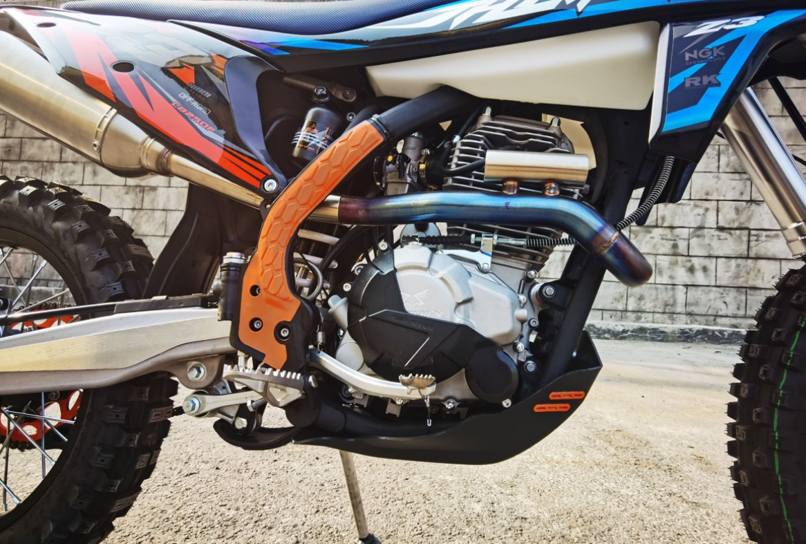 Мотоцикл JHLMOTO JHL Z3 CB250 (172FMM-3A) в Владикавказе