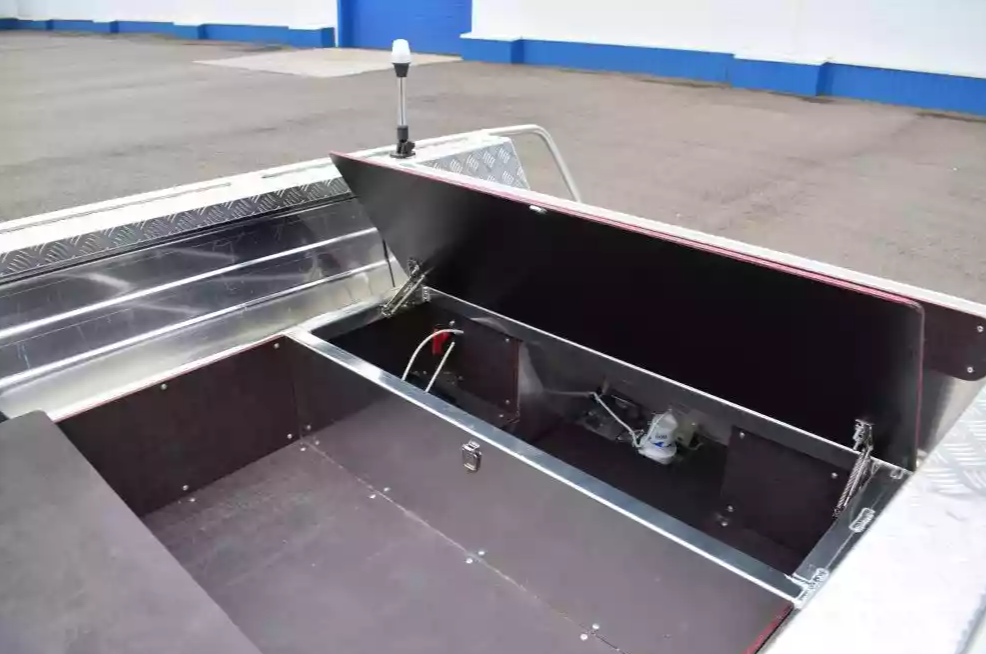 Алюминиевая лодка Wyatboat-390 DCM Увеличенный борт в Владикавказе