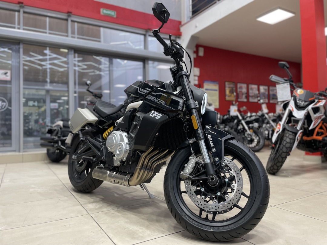 Мотоцикл Benda LFS 700 в Владикавказе