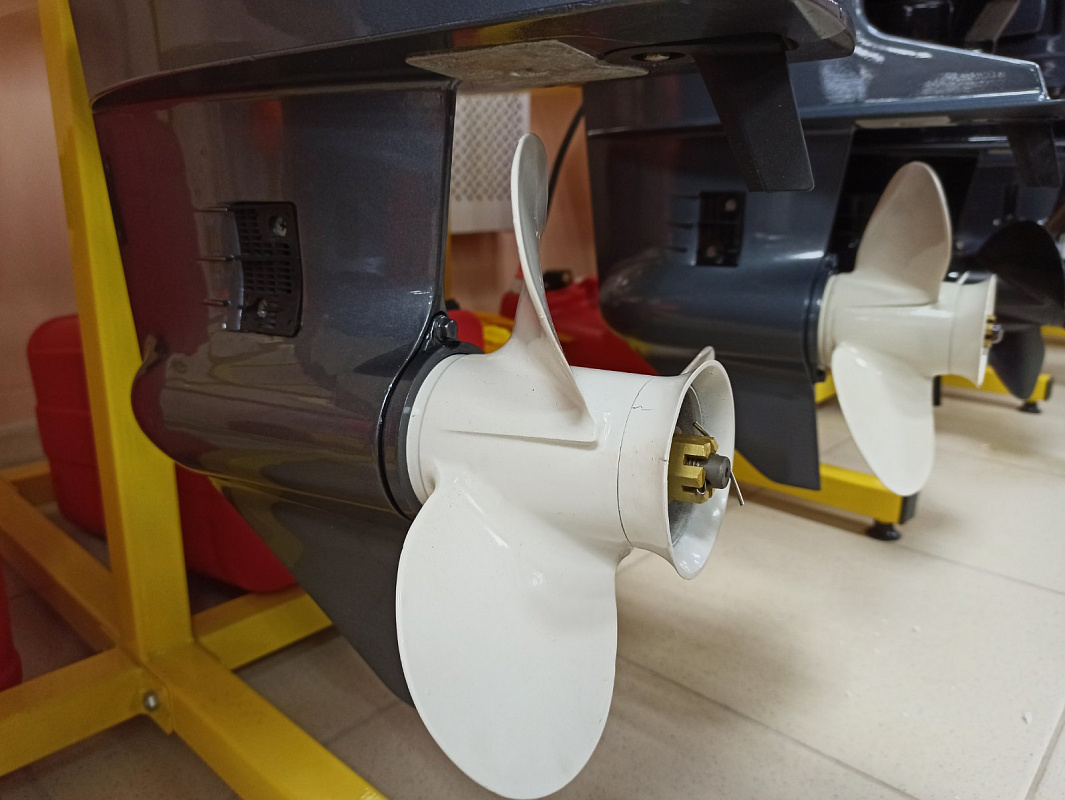 Лодочный мотор BREEZE T30S (2х тактный) в Владикавказе