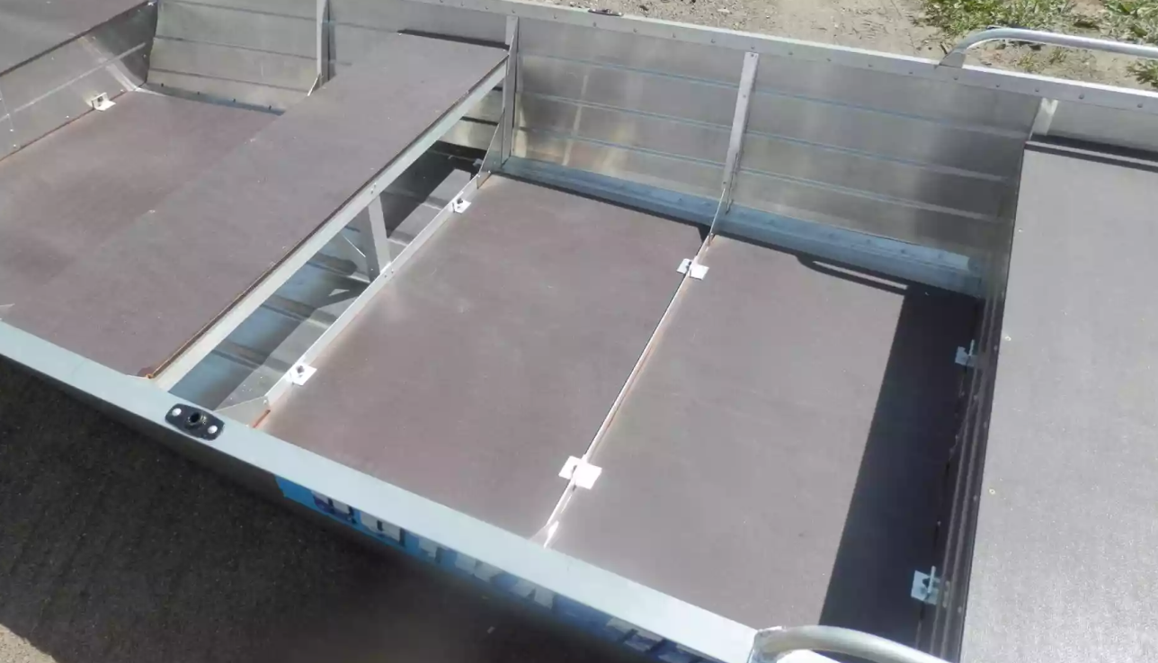 Алюминиевая лодка Вятка-Профи 32 в Владикавказе