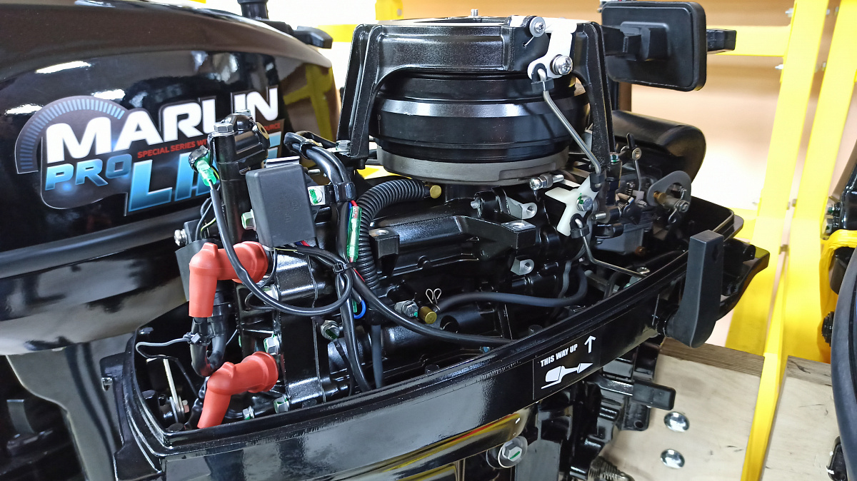 КОМПЛЕКТ Лодка MISHIMO PRO 350 + ЛОДОЧНЫЙ МОТОР MARLIN MP 9.9 (20) AMHS PRO в Владикавказе