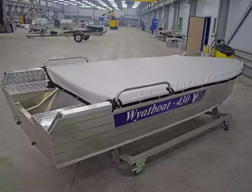 Алюминиевая лодка  Wyatboat-430 Р в Владикавказе
