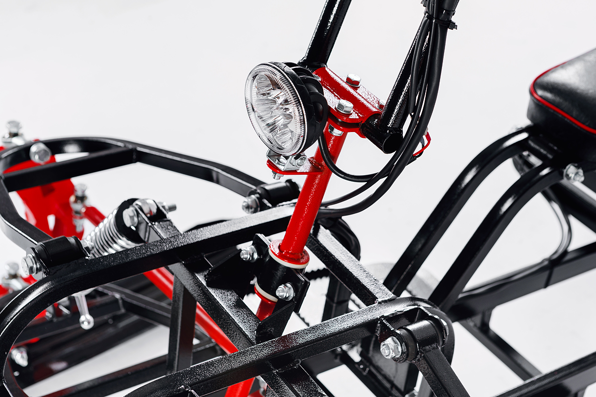 Лыжный модуль IKUDZO с подогревом ручек пластиковые лыжи в Владикавказе