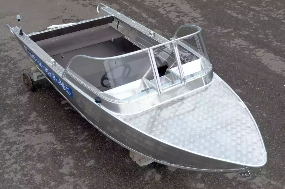 Алюминиевая лодка Wyatboat-390 Pro в Владикавказе