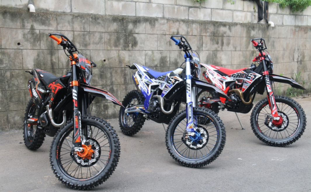 Кроссовый мотоцикл FAIDET NC300S ULTRA KKE в Владикавказе