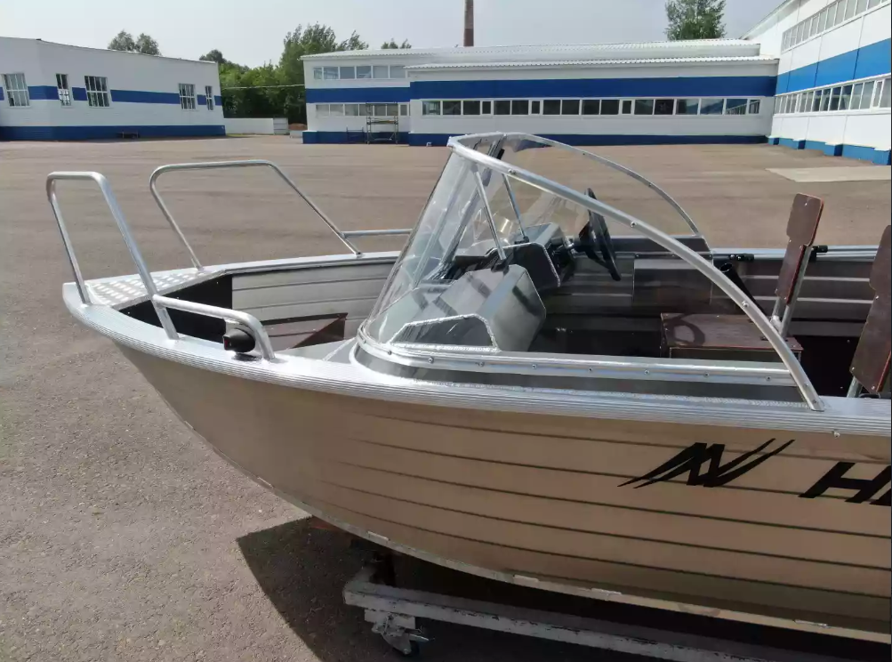 Алюминиевая лодка  Неман-400 DCM NEW в Владикавказе