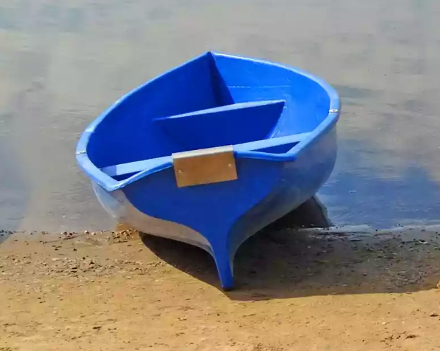 Стеклопластиковая лодка Омуль в Владикавказе