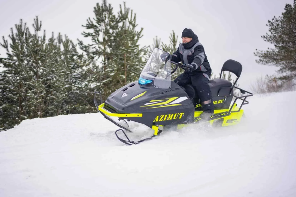 Миниснегоход Бурлак Азимут 24 л.с. , эл.запуск, реверс, тормоз гидравл, капот черный в Владикавказе