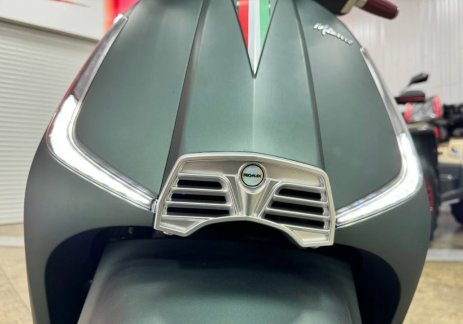 Скутер PROMAX Miami 240 (49) в Владикавказе