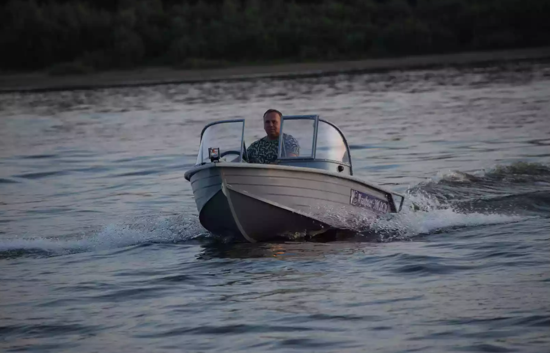 Алюминиевая лодка Wyatboat-390 DCM в Владикавказе