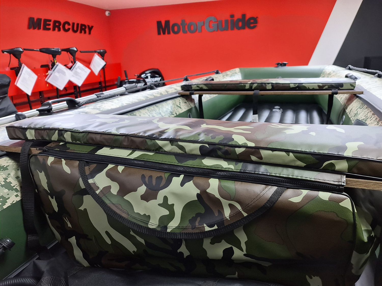 КОМПЛЕКТ МЯГКИХ НАКЛАДОК С СУМКОЙ ДЛЯ ЛОДОК 105Х20 КАМУФЛЯЖ в Владикавказе