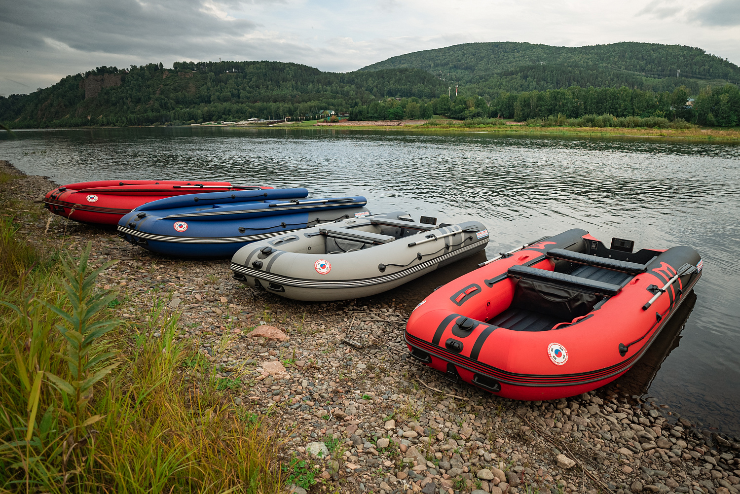 Лодка MISHIMO RIVER FJET PRO 430  под водомет в Владикавказе