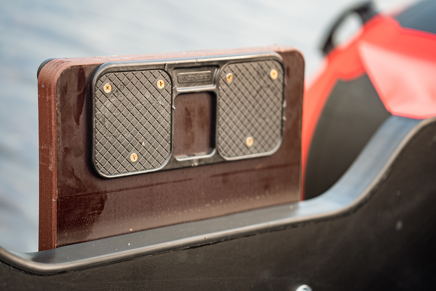 Лодка MISHIMO RIVER FJET PRO 430  под водомет в Владикавказе